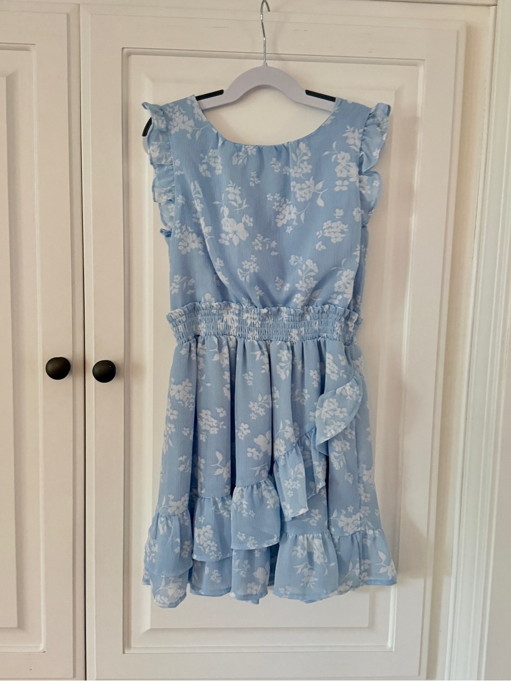 Cat & Jack Girls Blue Floral Ruffle Dress, Size Medium (8) - Picture 5 of 6